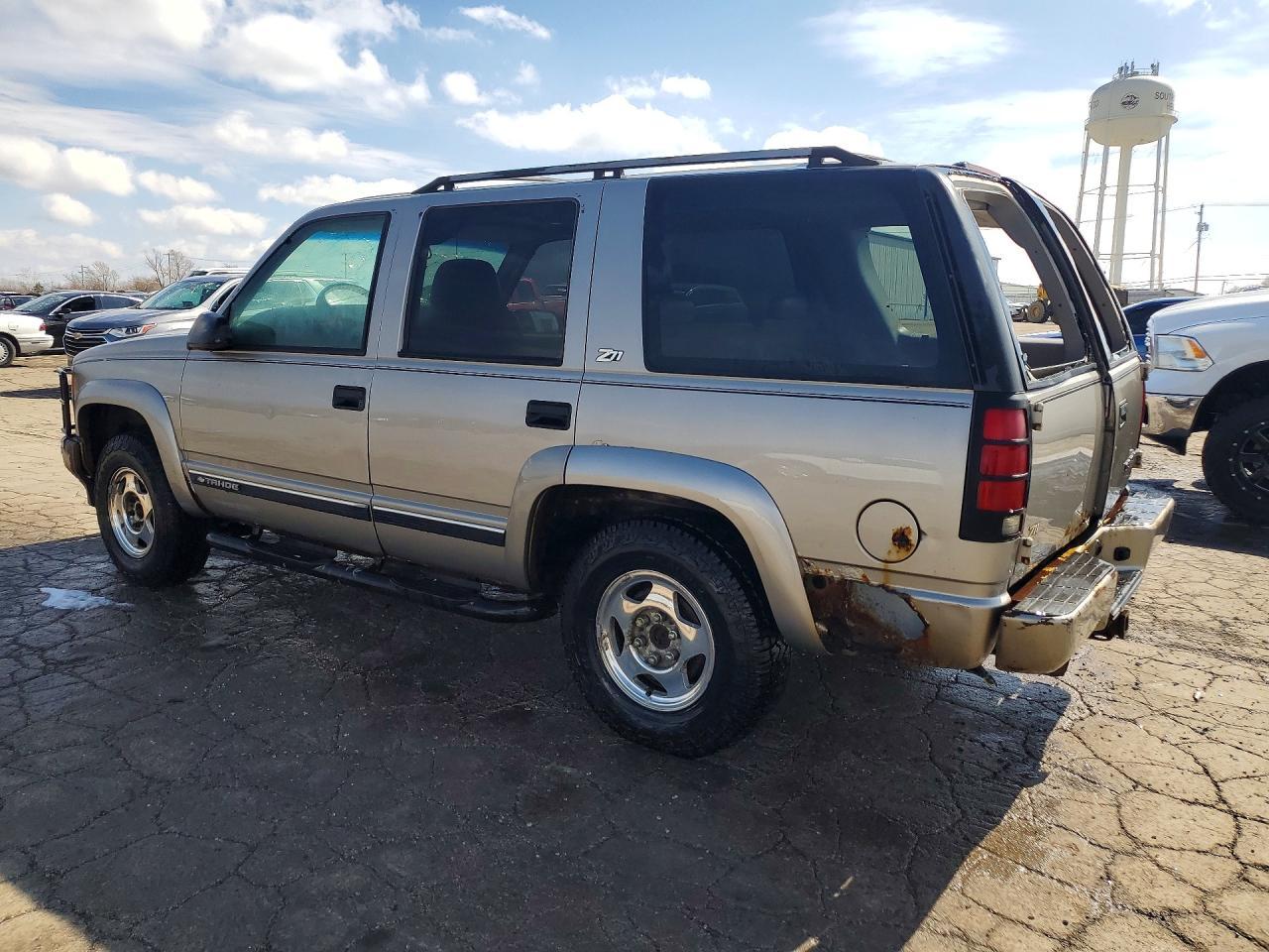 2000 CHEVROLET Tahoe