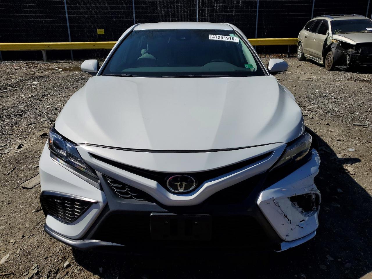 2024 TOYOTA CAMRY