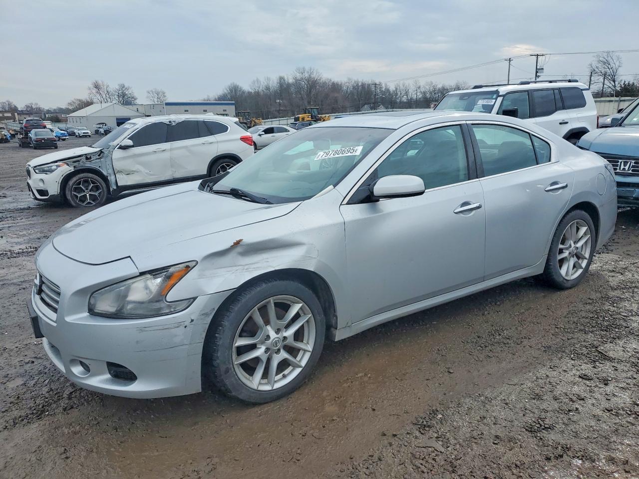 2014 NISSAN Maxima