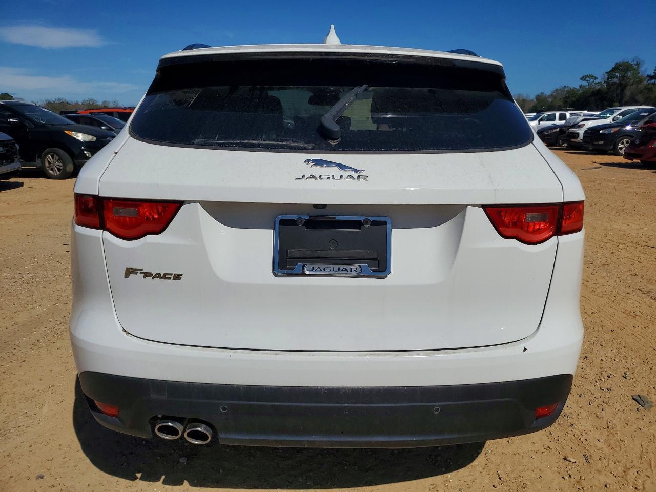 2018 JAGUAR F-Pace
