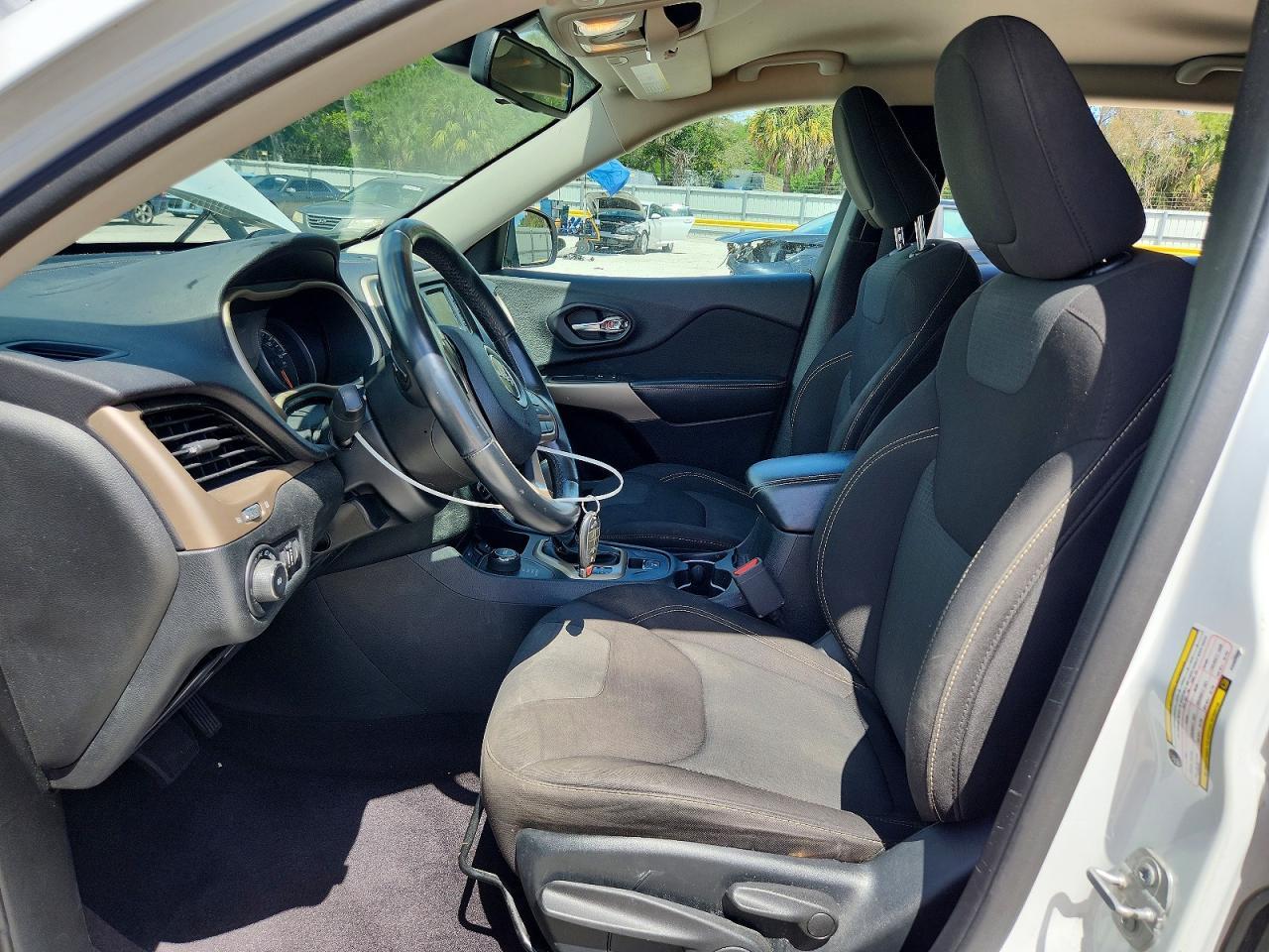 2017 JEEP CHEROKEE