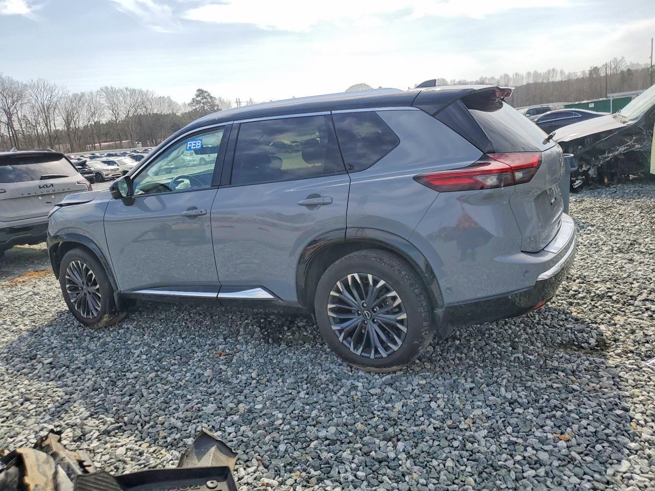 2024 NISSAN ROGUE