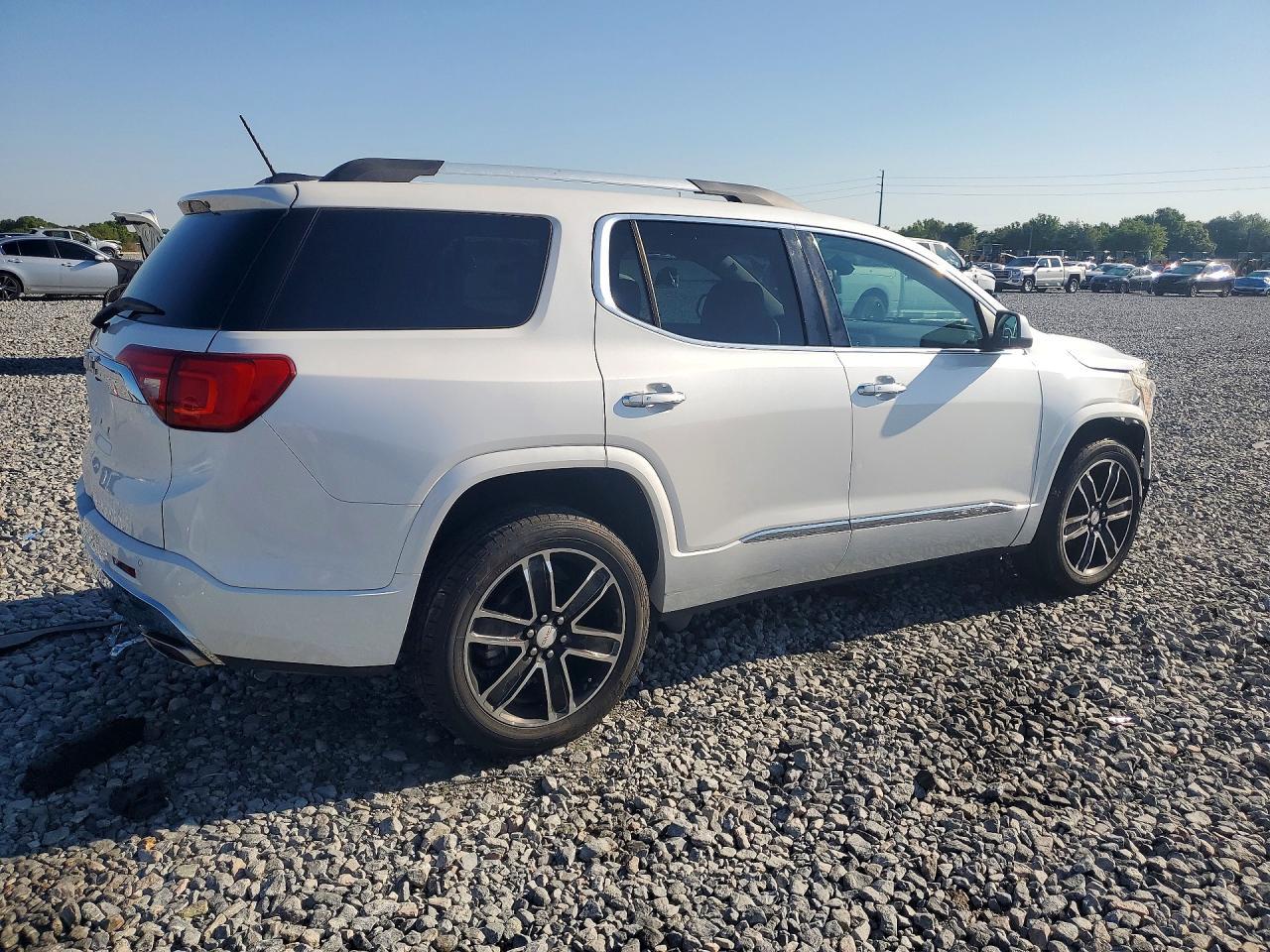 2017 GMC ACADIA