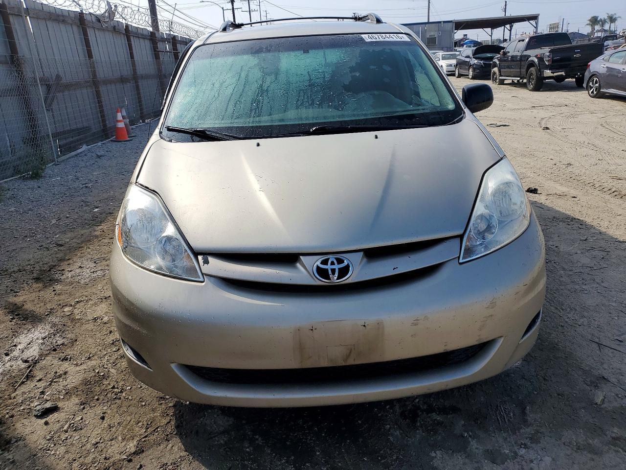 2008 TOYOTA SIENNA