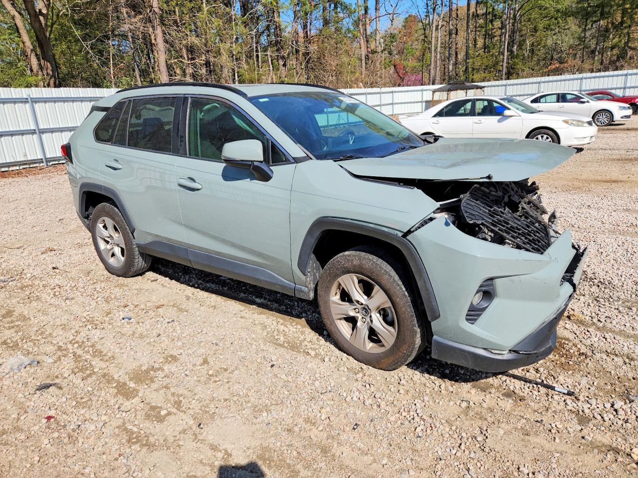 2020 TOYOTA RAV4