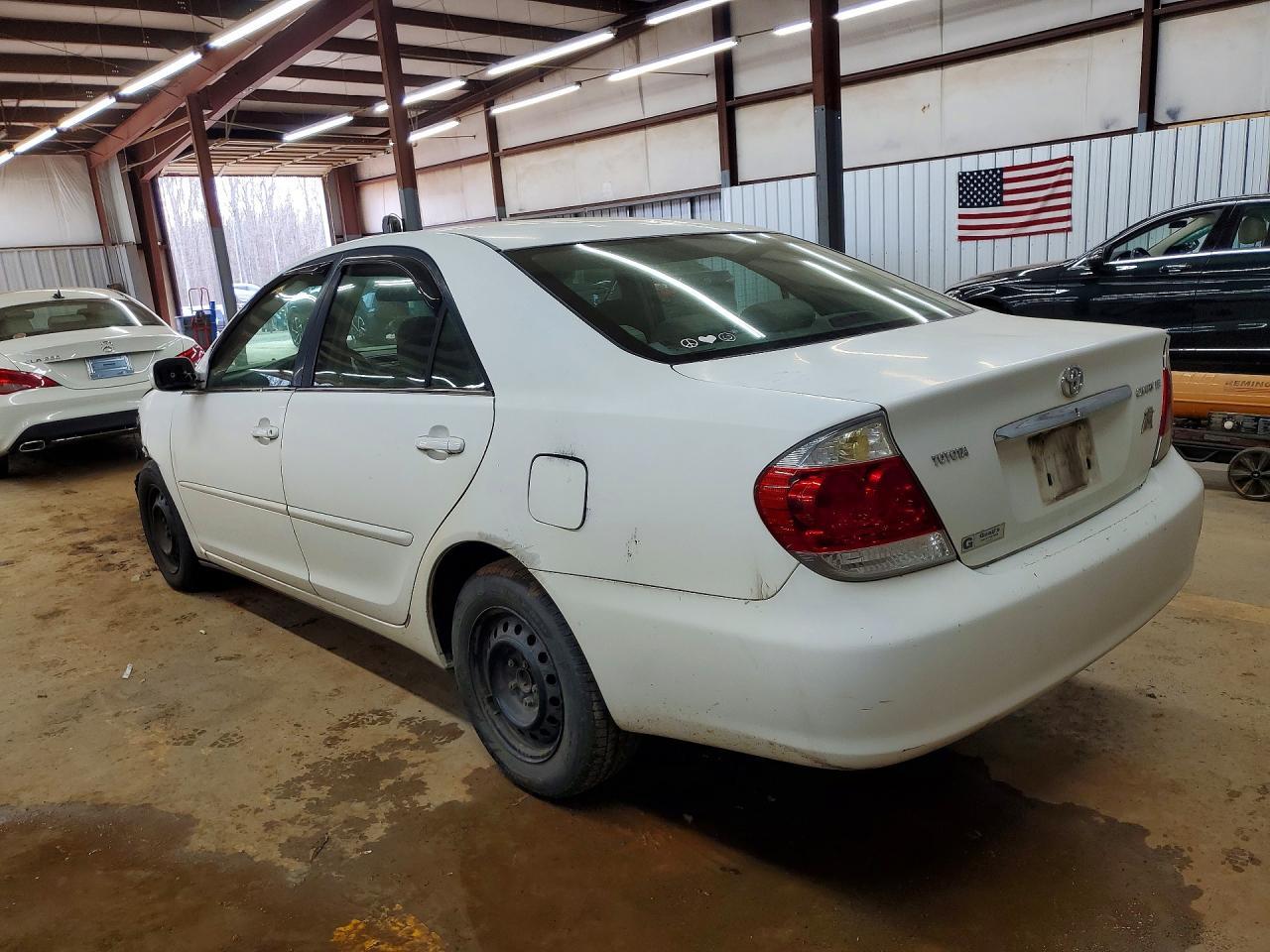 2005 TOYOTA CAMRY