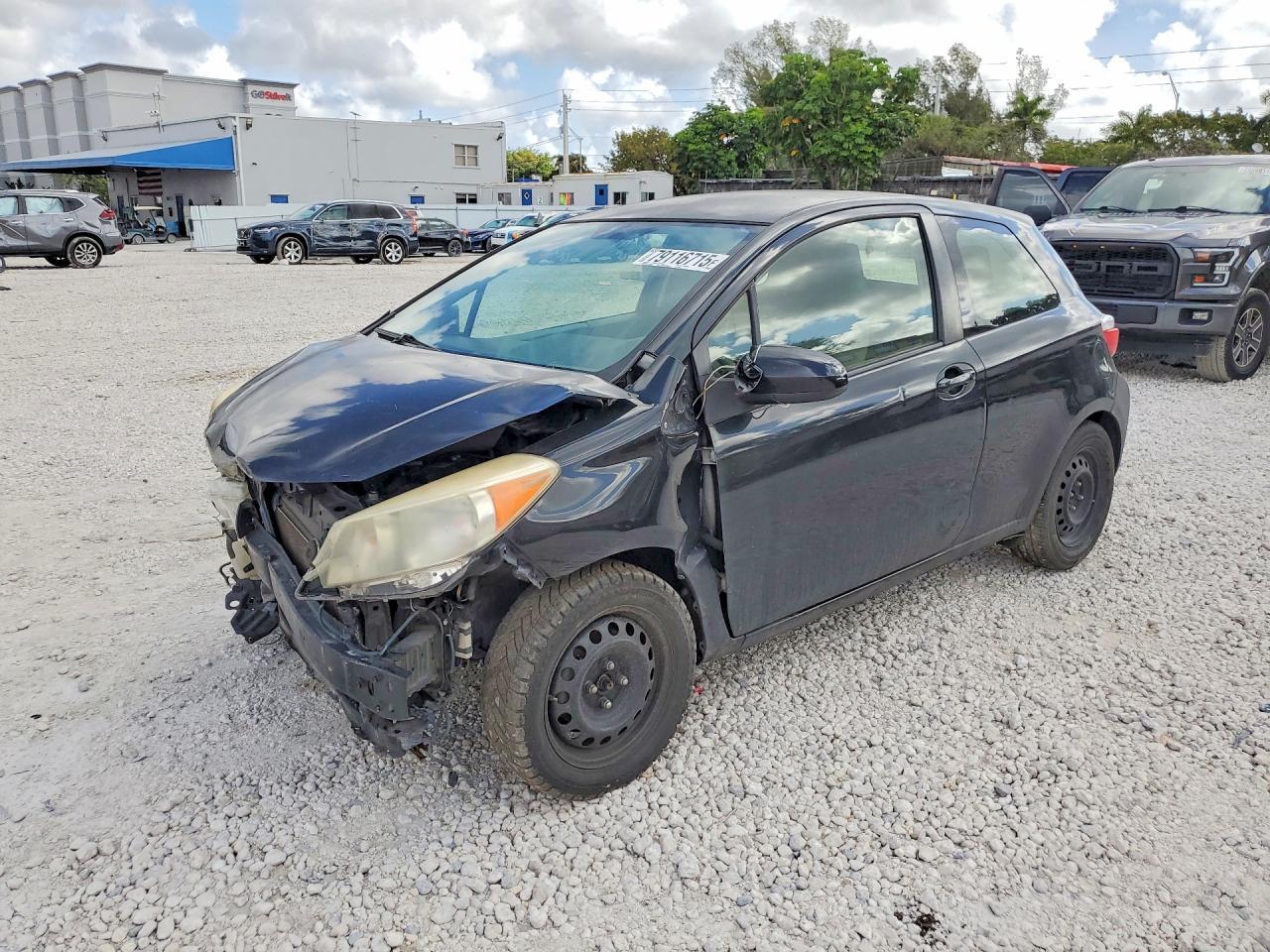 2012 TOYOTA YARIS