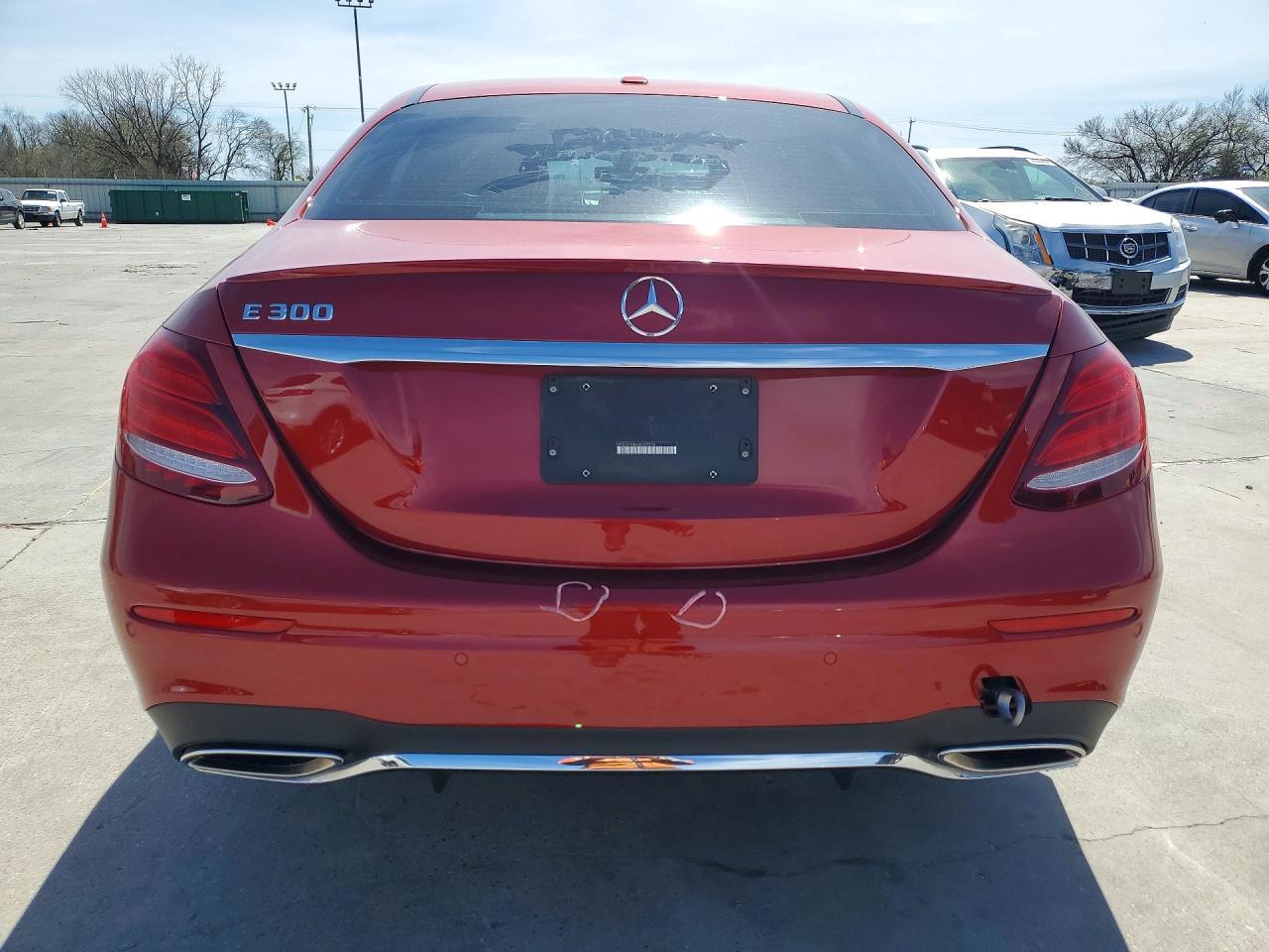 2018 MERCEDES-BENZ E-Class