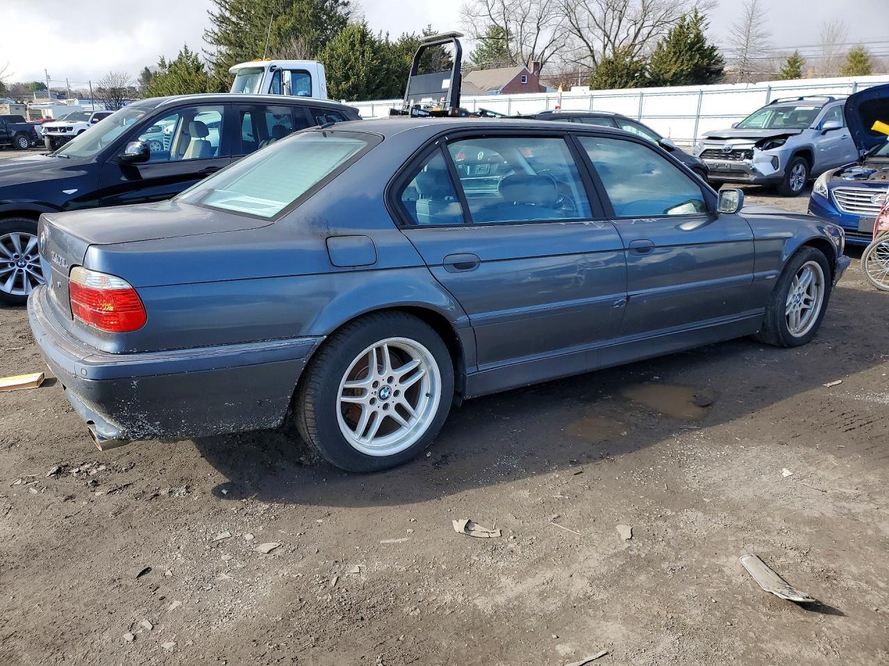 2001 BMW 7 series