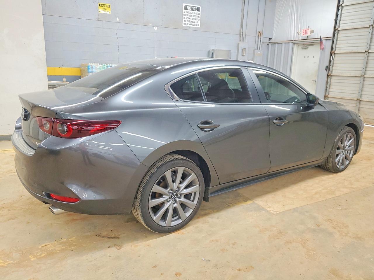2025 MAZDA 3