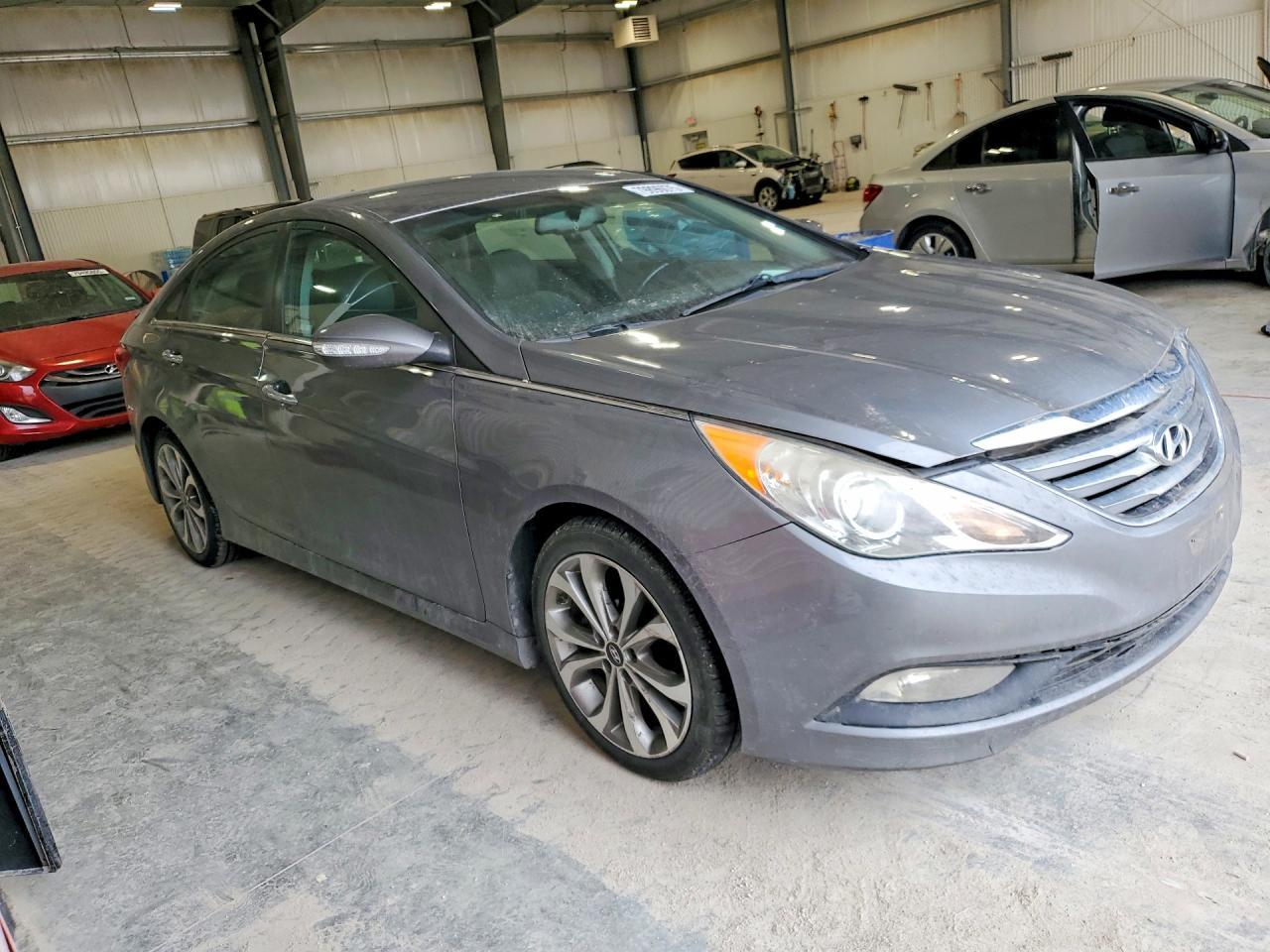 2014 HYUNDAI SONATA