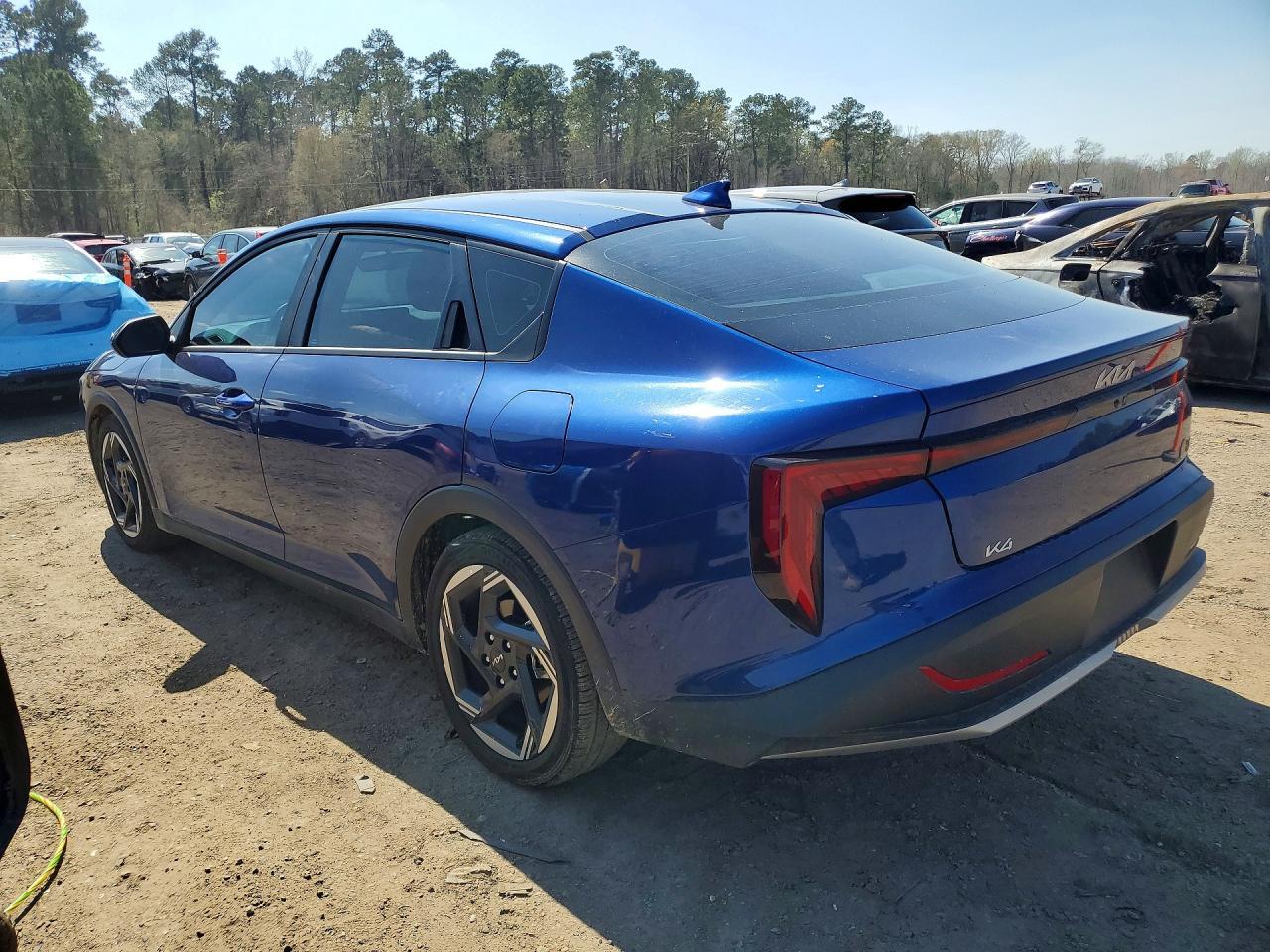 2025 KIA K4