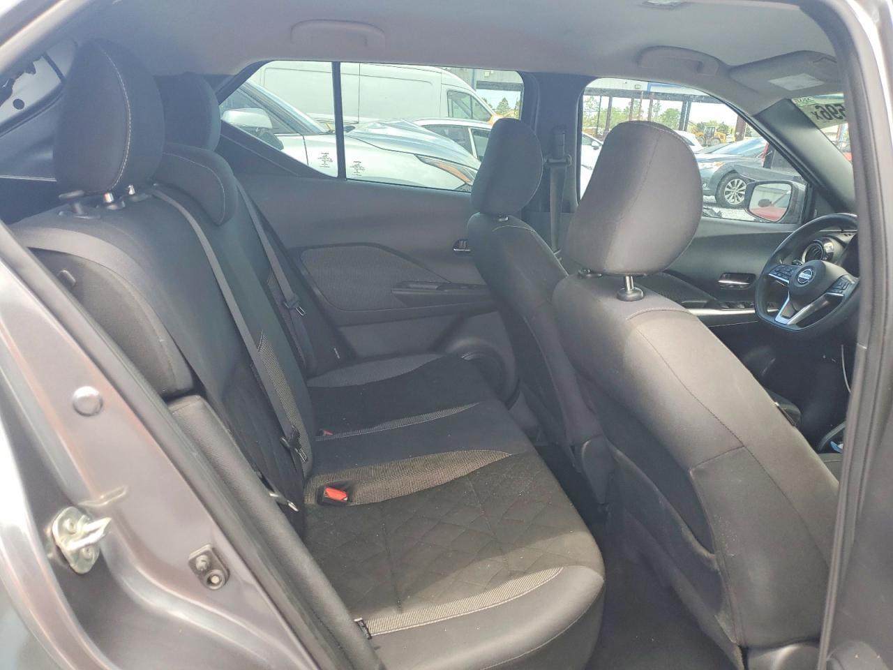 2020 NISSAN KICKS