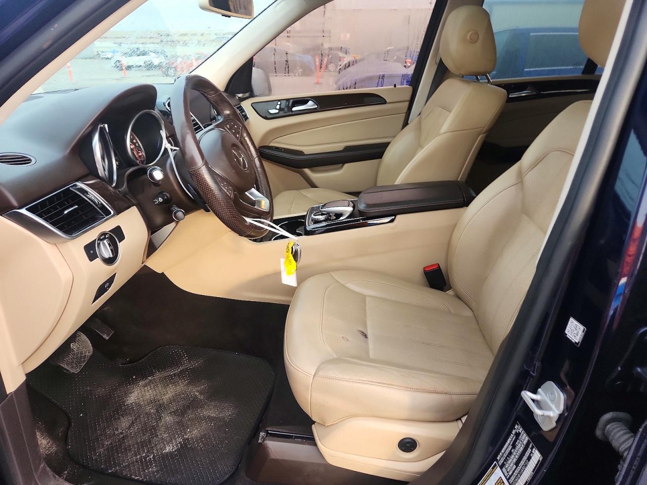 2017 MERCEDES-BENZ