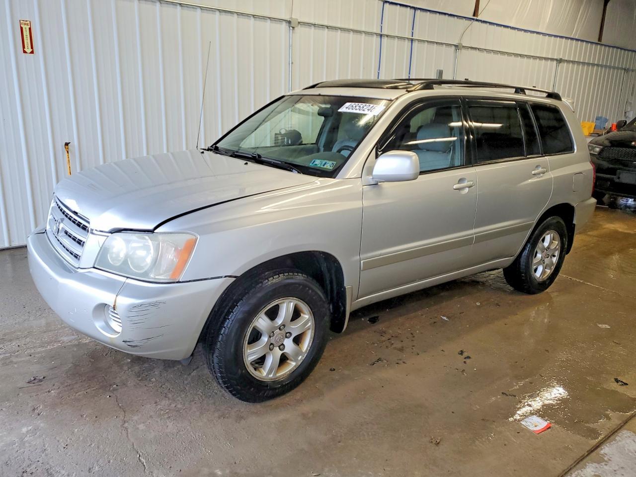 2003 TOYOTA HIGHLANDER