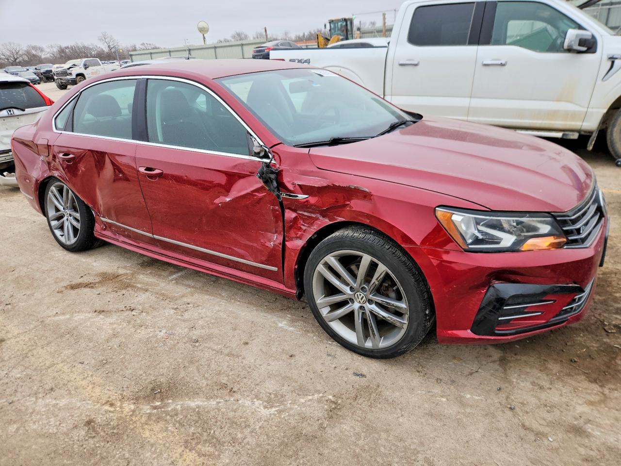 2017 VOLKSWAGEN Passat