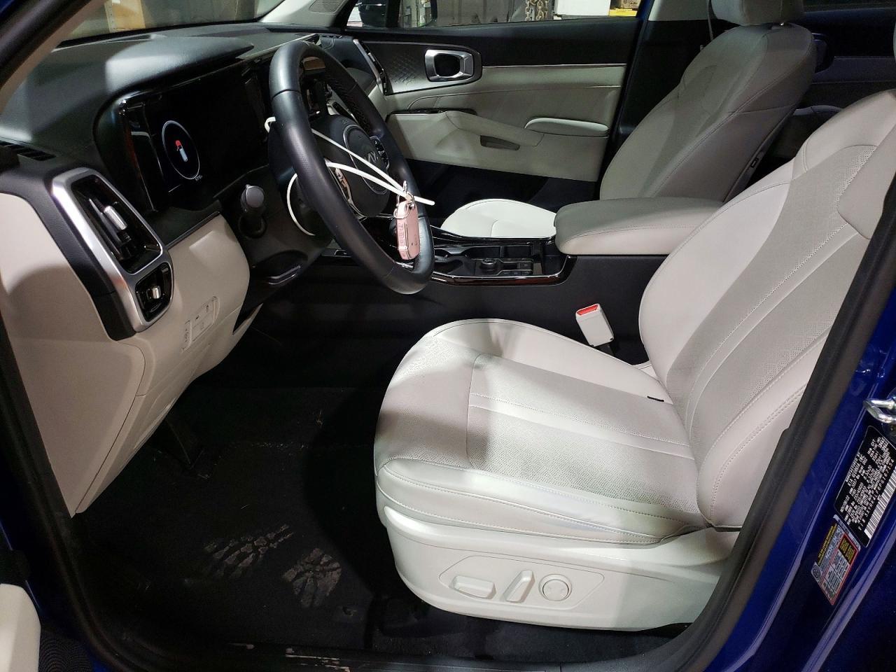 2023 KIA SORENTO