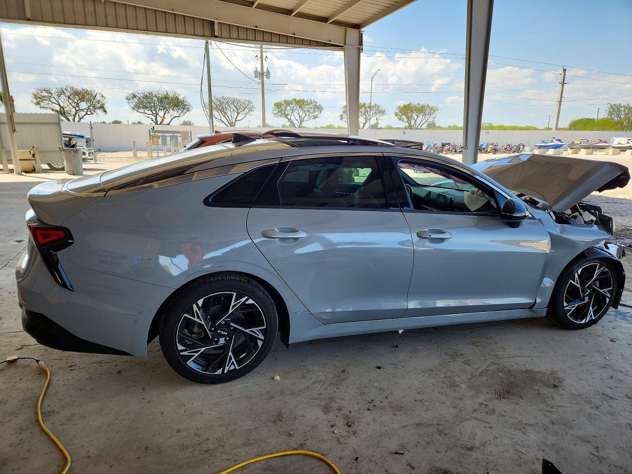 2025 KIA K5