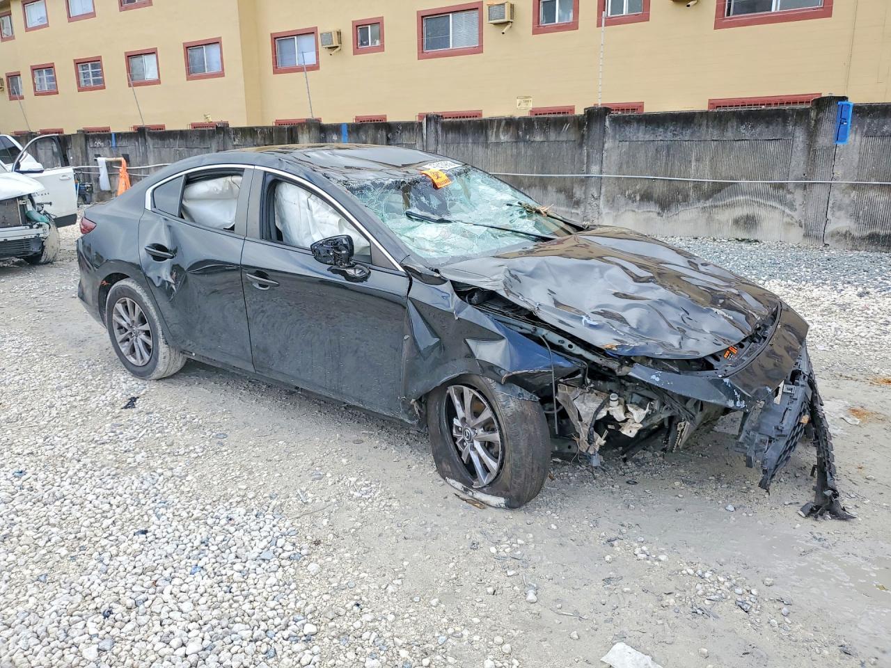 2021 MAZDA 3