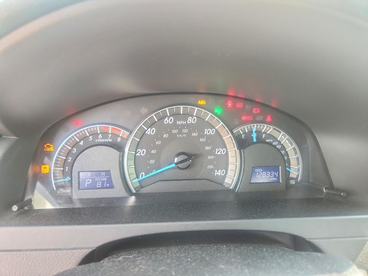 2012 TOYOTA CAMRY