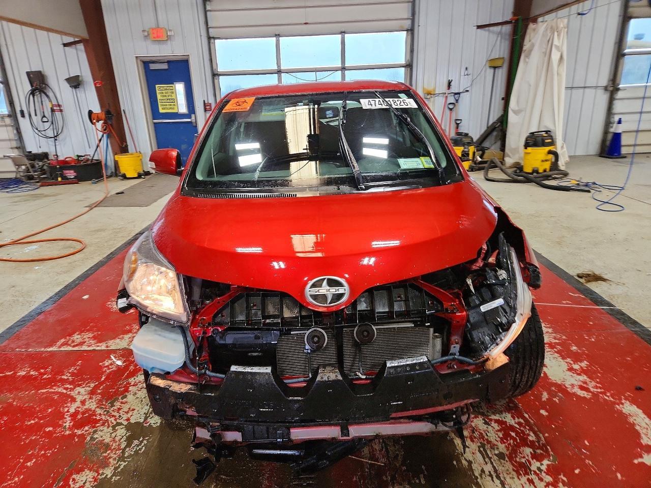 2010 SCION xD