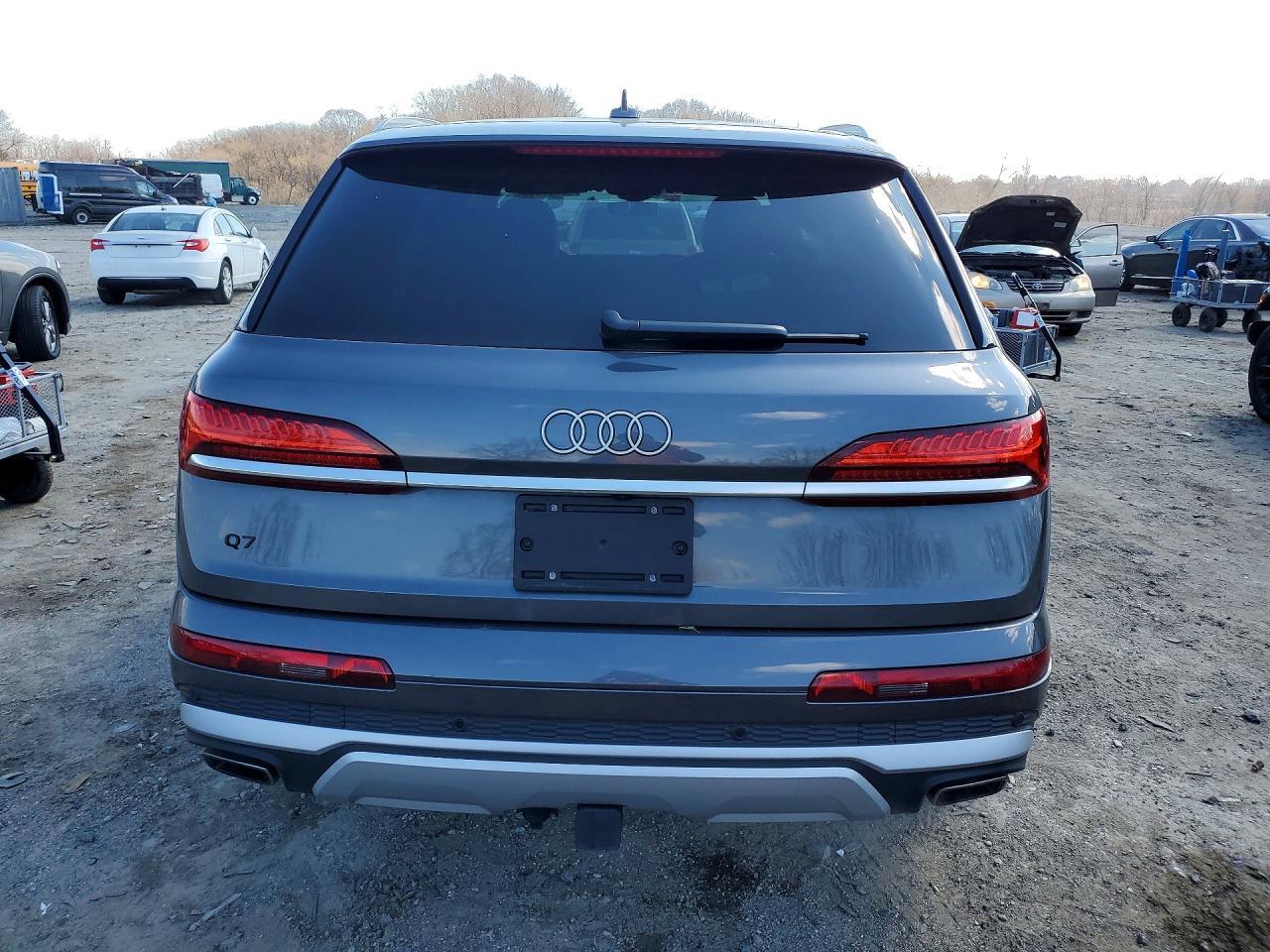 2025 AUDI Q7