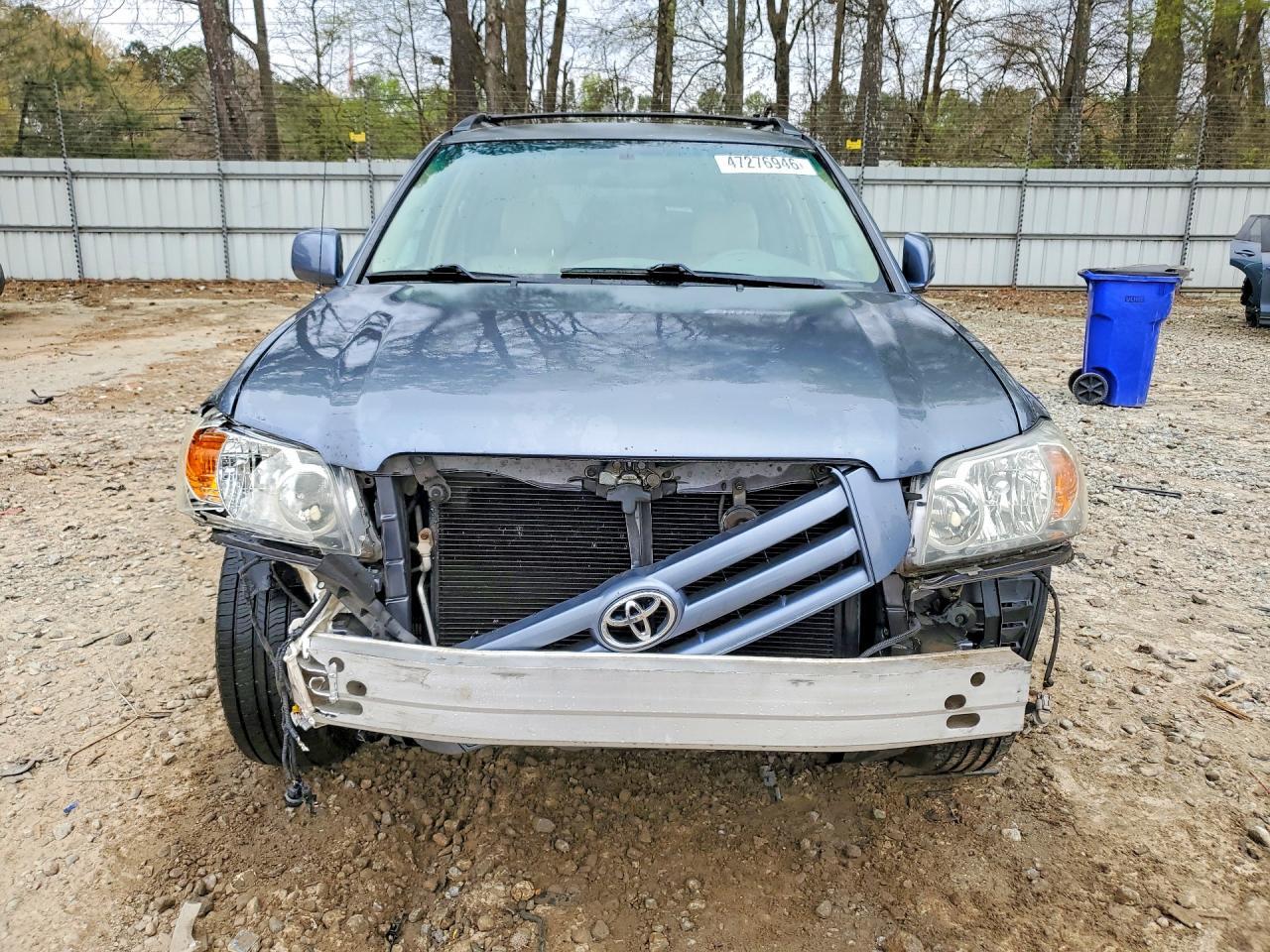 2005 TOYOTA HIGHLANDER