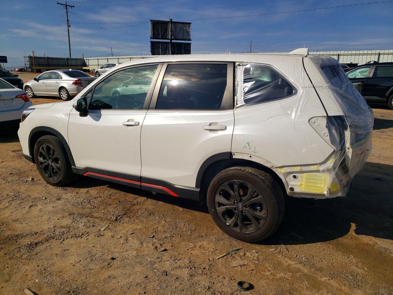 2021 SUBARU FORESTER