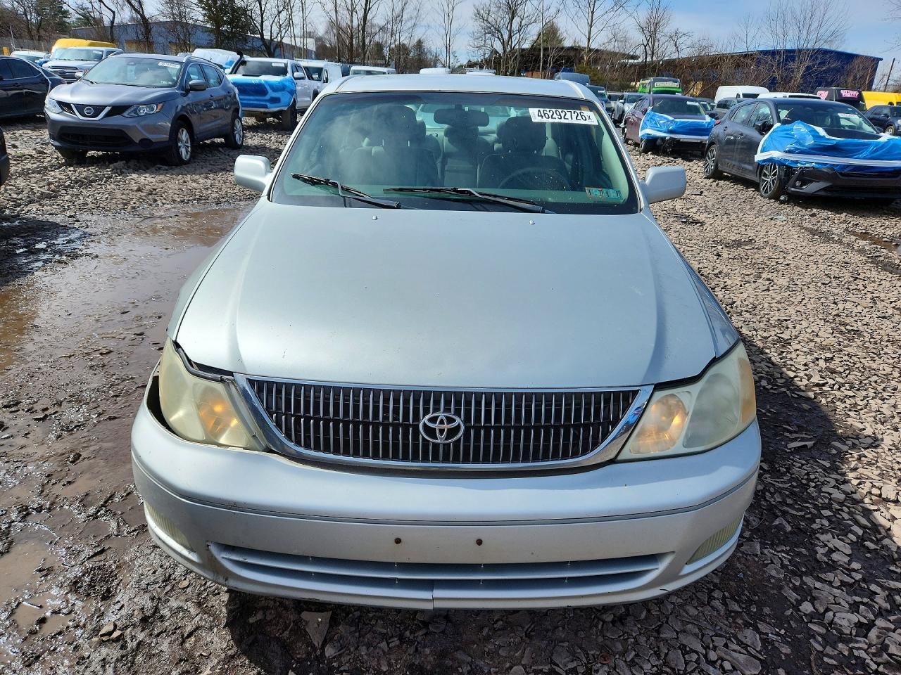 2002 TOYOTA Avalon