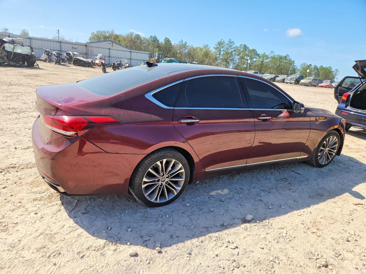 2015 HYUNDAI GENESIS