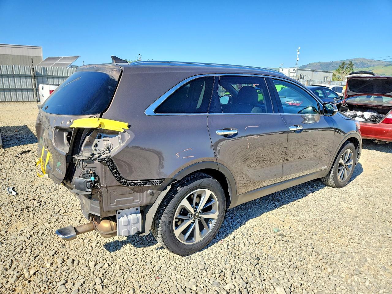 2019 KIA SORENTO