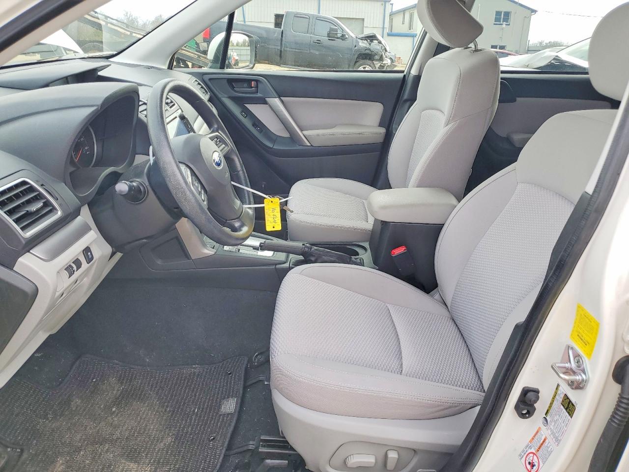 2016 SUBARU FORESTER
