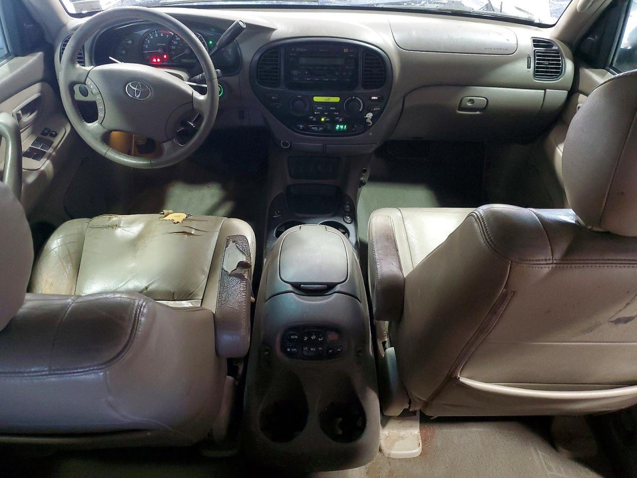 2006 TOYOTA Sequoia
