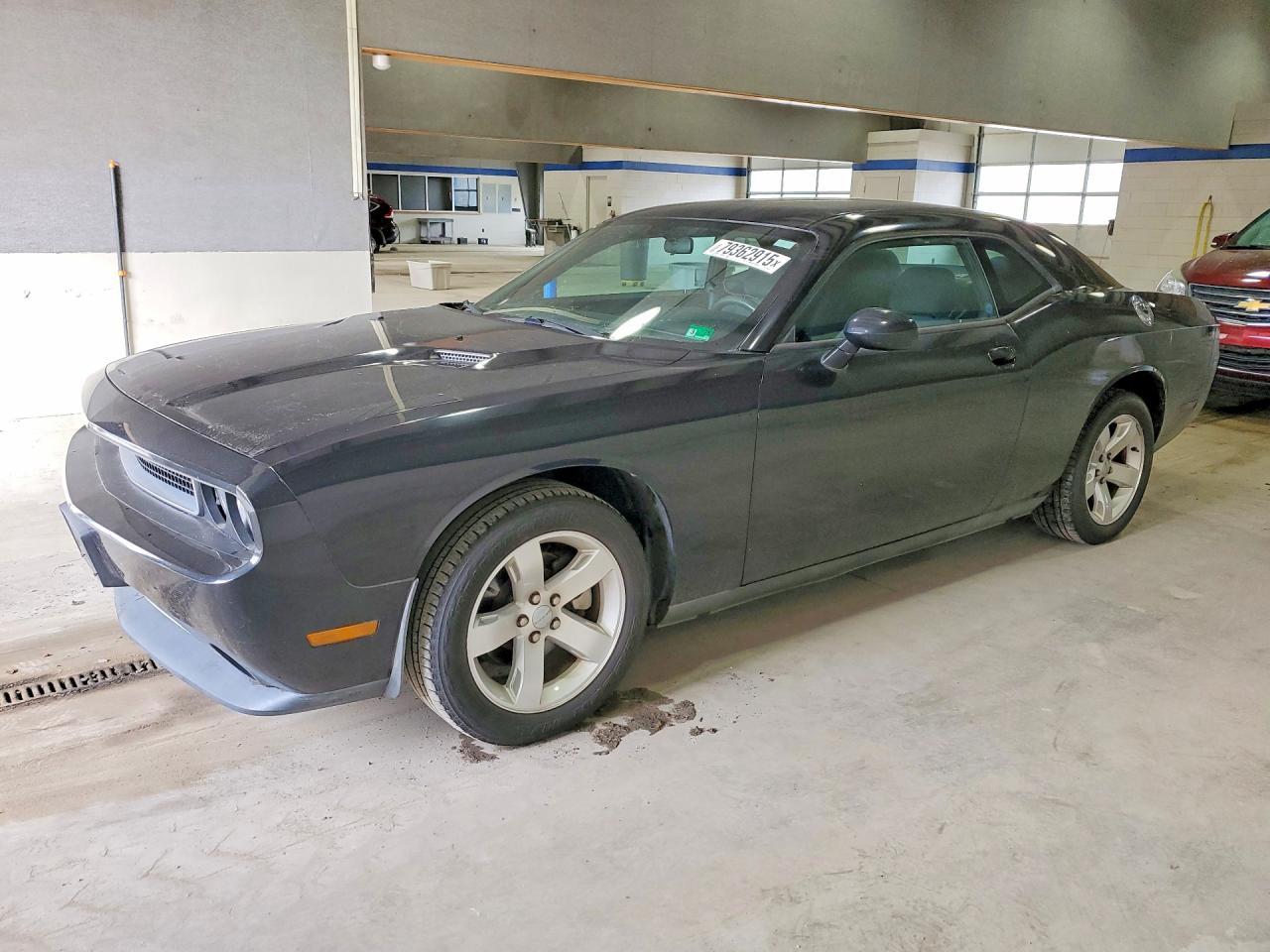 2011 DODGE Challenger