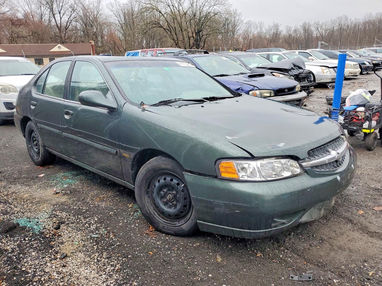 2001 NISSAN ALTIMA