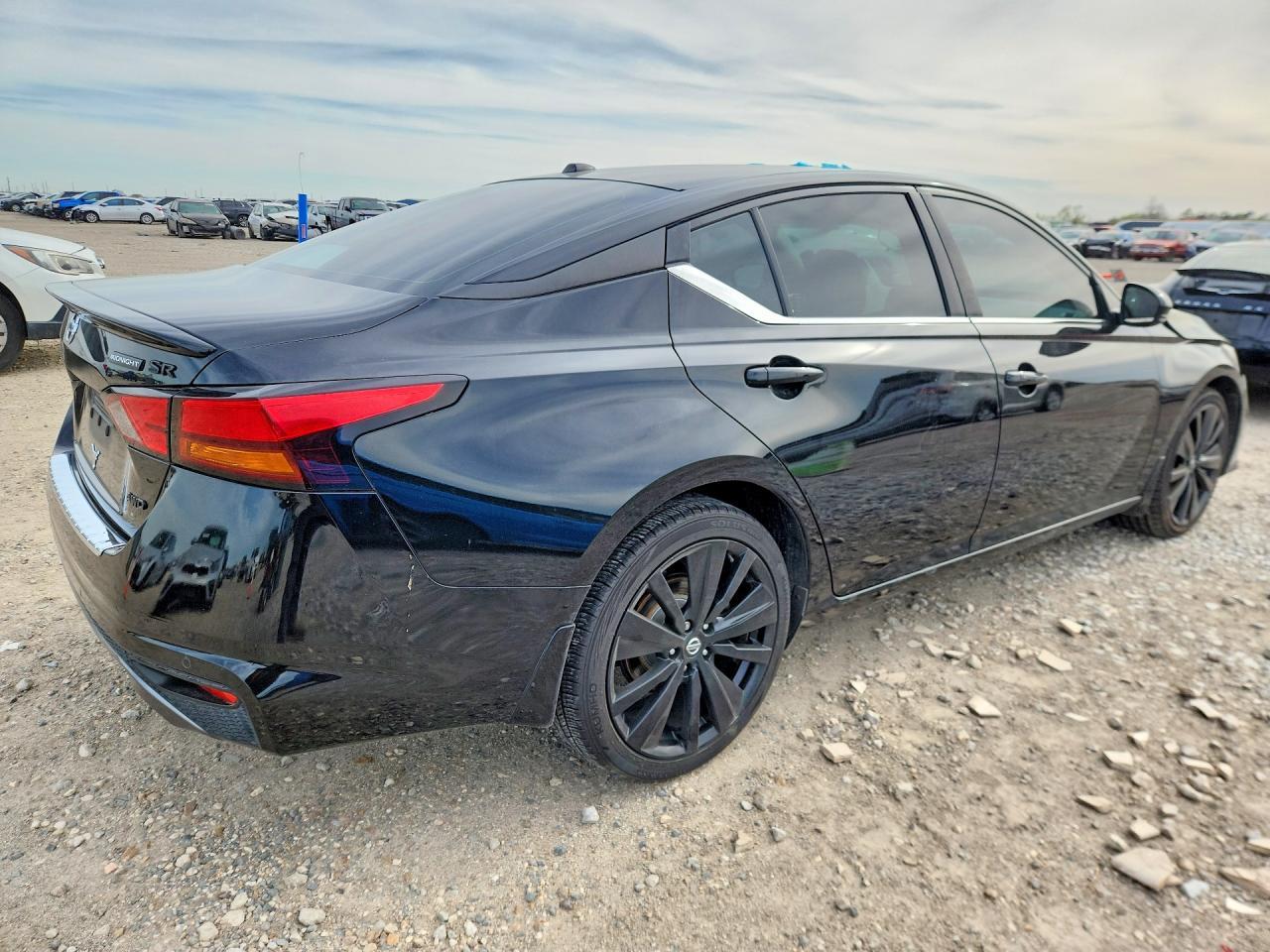 2022 NISSAN ALTIMA