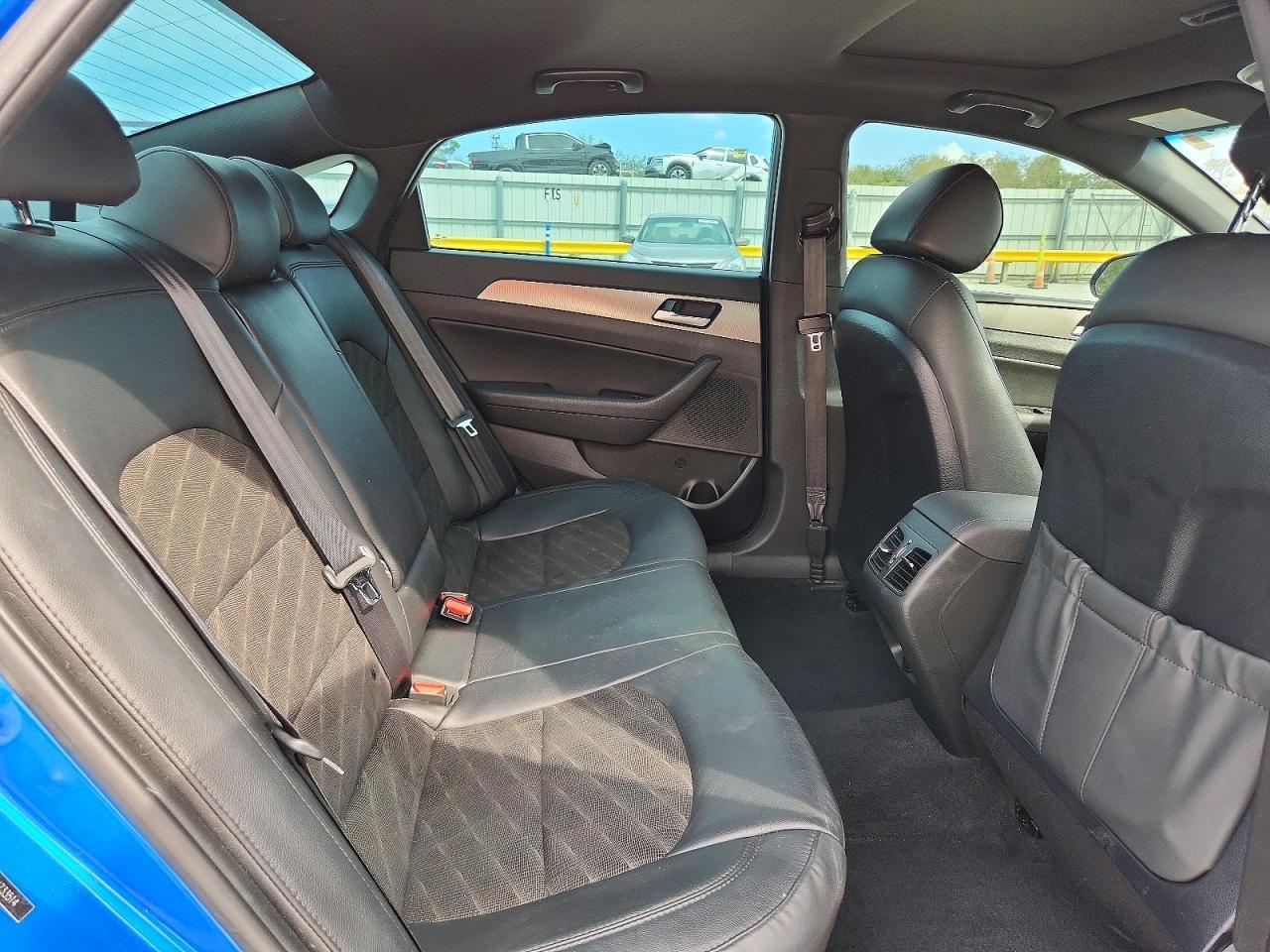 2019 HYUNDAI SONATA