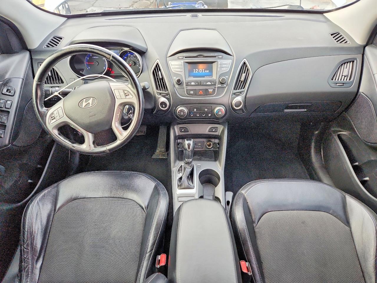 2015 HYUNDAI TUCSON