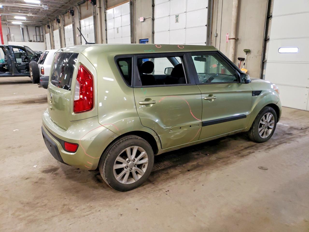 2013 KIA SOUL
