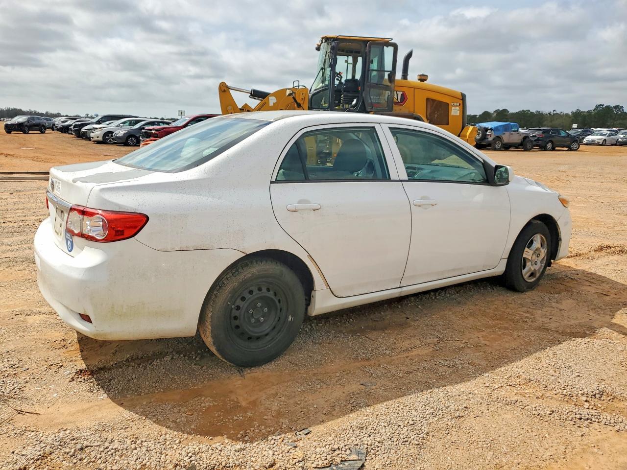 2013 TOYOTA COROLLA