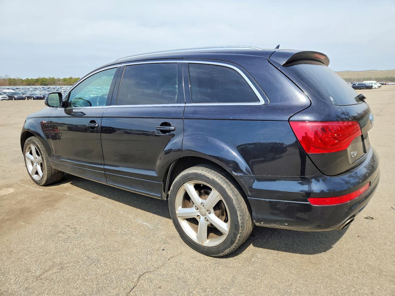 2011 AUDI Q7