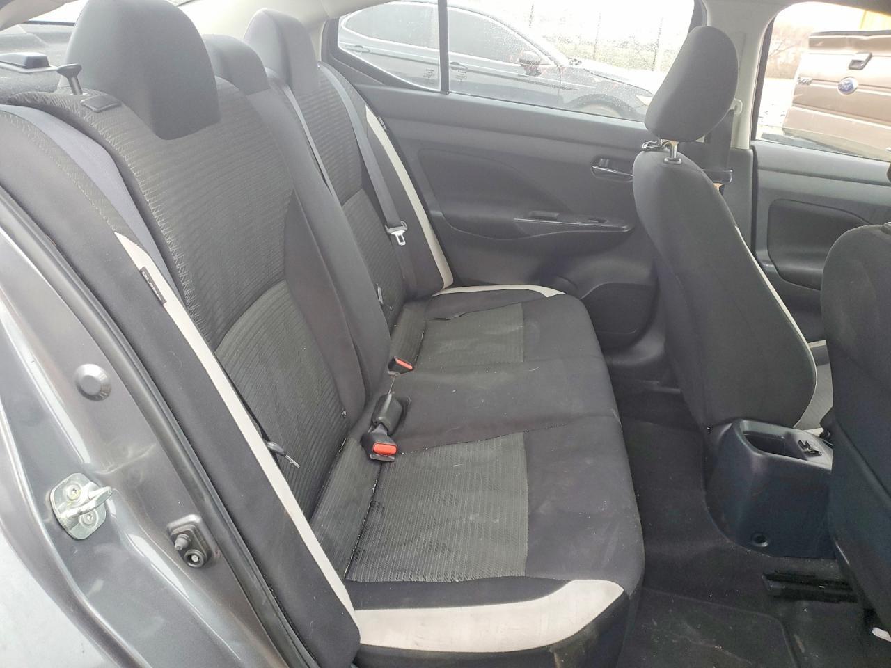 2021 NISSAN VERSA