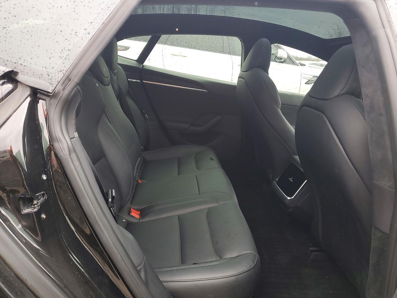 2024 TESLA MODEL S