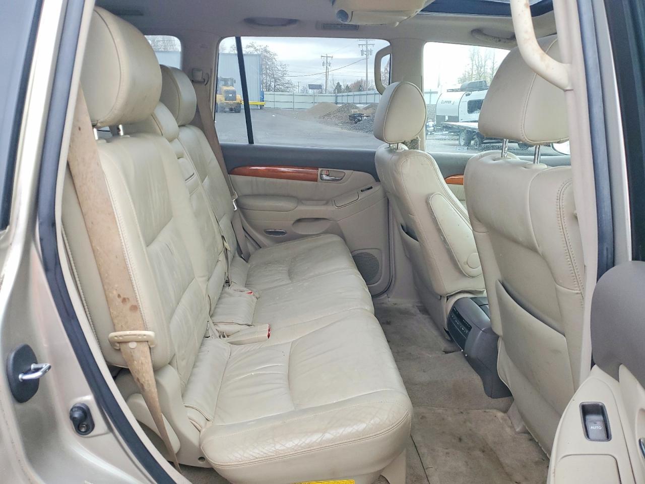 2004 LEXUS Gx 470
