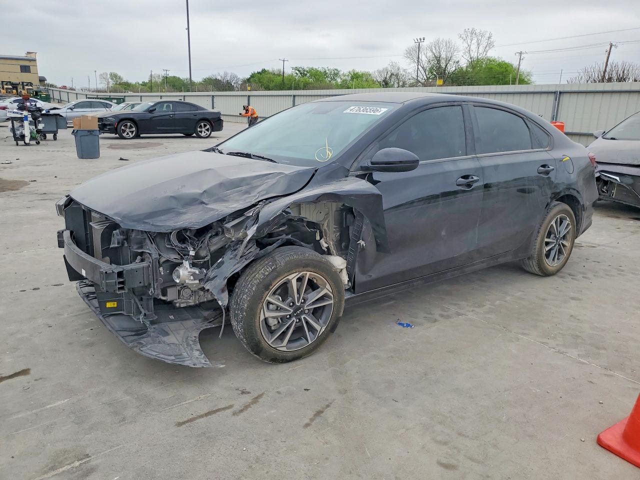 2024 KIA FORTE