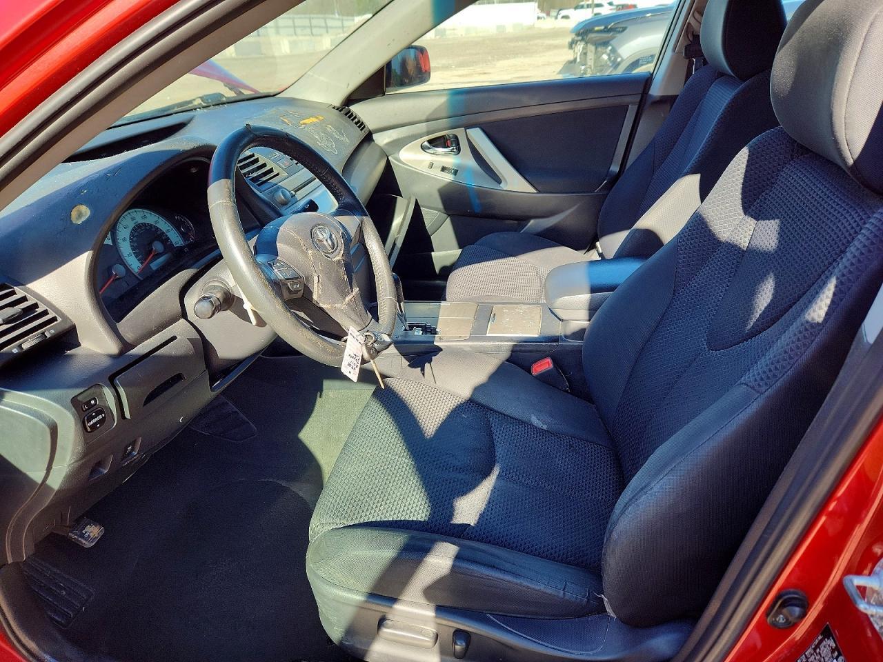 2011 TOYOTA CAMRY