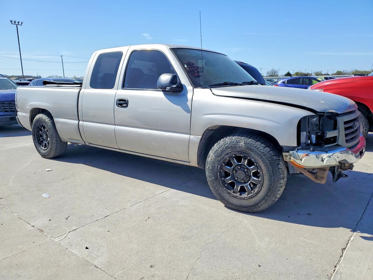 2005 GMC Sierra