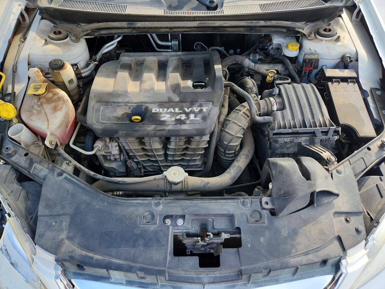 2014 CHRYSLER 200