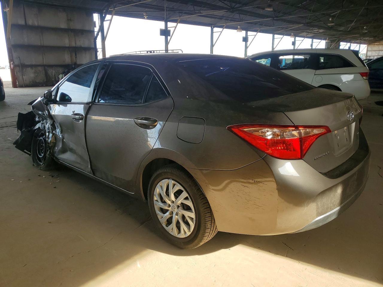 2018 TOYOTA COROLLA