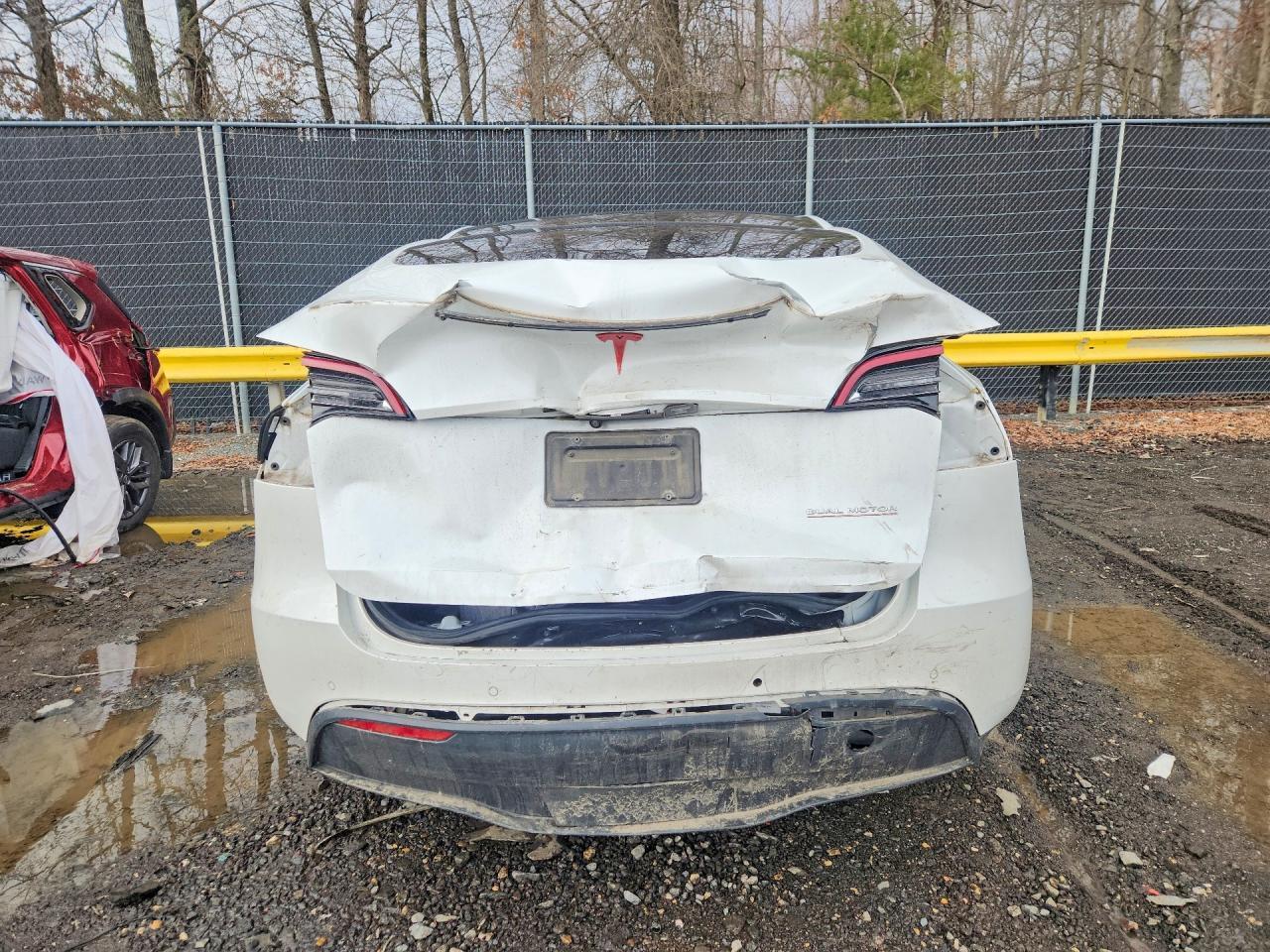 2020 TESLA MODEL Y
